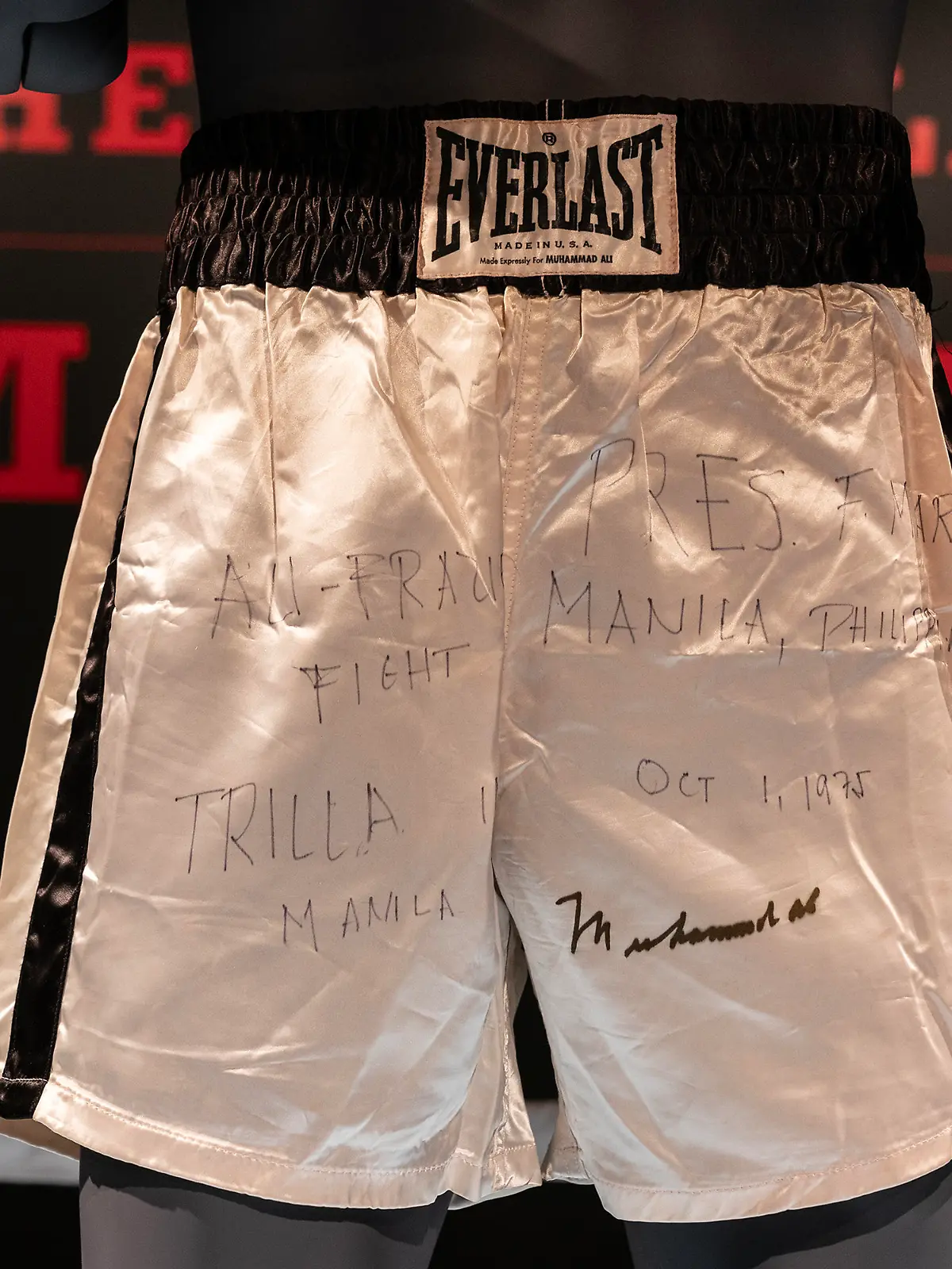 April 4, 2024, New York, New York, United States: Muhammad Ali's fight worn Everlast trunks from The 'Thrilla in Manila' match on display during press preview for the Sotheby's auctions of sport memorabilia in New York. Auctions will take place online and live in person on April 11, 2024. Some highlights include Muhammad Ali worn trunk from The 'Thrilla in Manila', Kobe Bryant worn jersey from 2009 NBA Finals, Michael Jordan Air Jordan 11s from 1996 NBA Finals, as well as memorabilia from NBA All-Star 2024 and collection of sneakers worn by NBA greatest players. (Credit Image: © Lev Radin/Pacific Press via ZUMA Press Wire) / action press