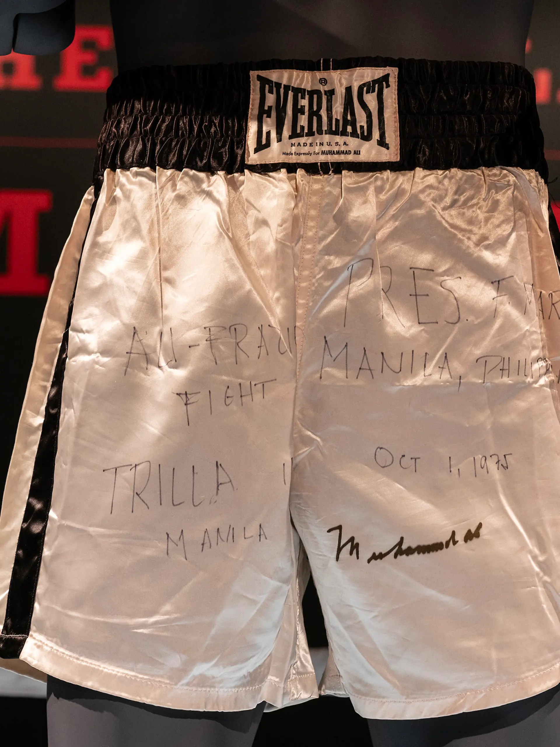 April 4, 2024, New York, New York, United States: Muhammad Ali's fight worn Everlast trunks from The 'Thrilla in Manila' match on display during press preview for the Sotheby's auctions of sport memorabilia in New York. Auctions will take place online and live in person on April 11, 2024. Some highlights include Muhammad Ali worn trunk from The 'Thrilla in Manila', Kobe Bryant worn jersey from 2009 NBA Finals, Michael Jordan Air Jordan 11s from 1996 NBA Finals, as well as memorabilia from NBA All-Star 2024 and collection of sneakers worn by NBA greatest players. (Credit Image: © Lev Radin/Pacific Press via ZUMA Press Wire) / action press