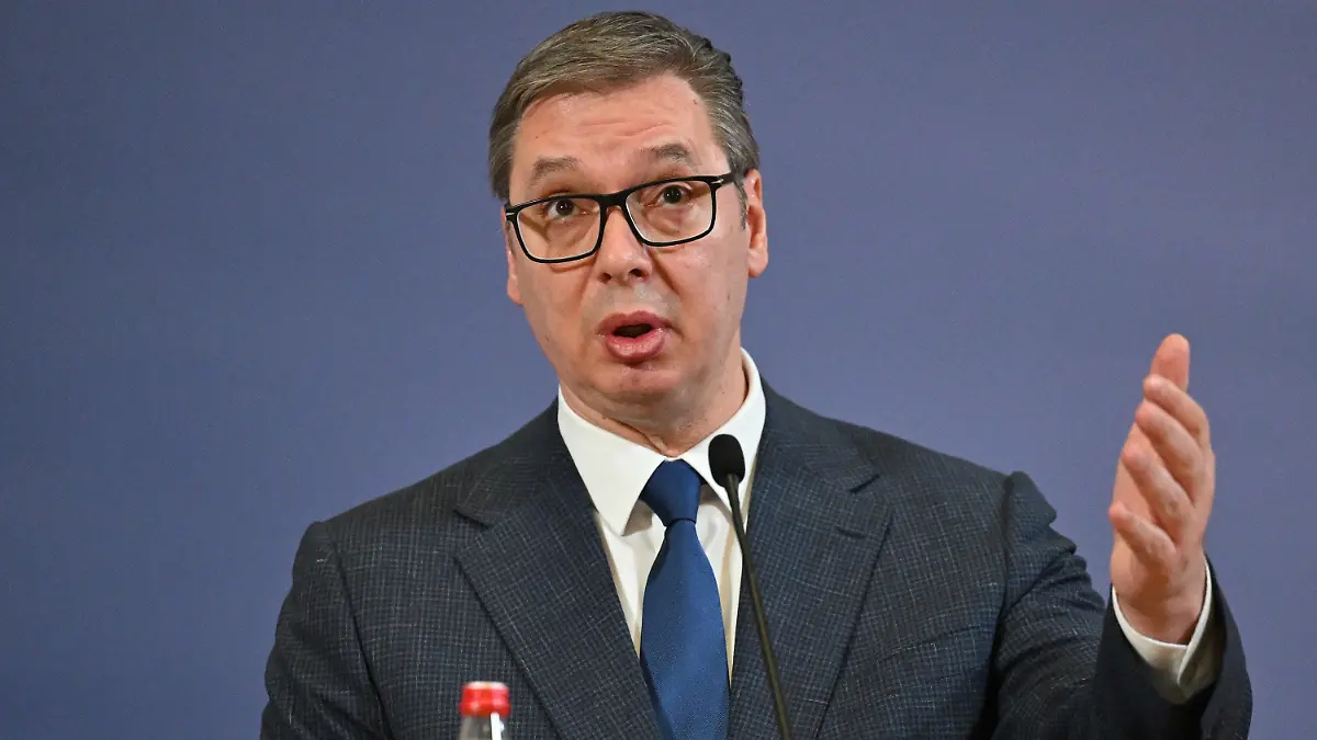 ARCHIV - 07.02.2024, Serbien, Belgrad: Aleksandar Vucic, Präsident von Serbien, spricht während einer gemeinsamen Pressekonferenz mit Bundesverteidigungsminister Pistorius. (zu dpa: «Serbien: Verteidigungsminister Vucevic soll neue Regierung führen») Foto: Soeren Stache/dpa +++ dpa-Bildfunk +++