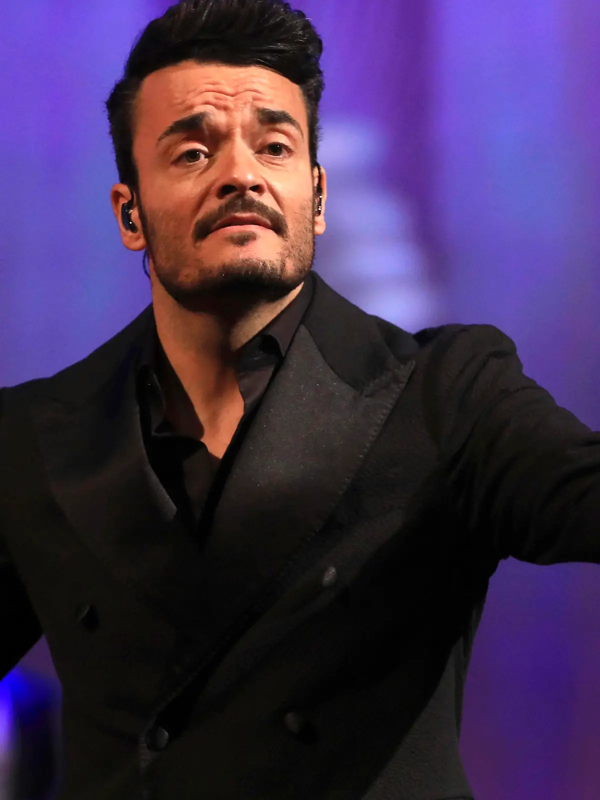 Giovanni Zarrella beim 16. SemperOpernball 2024 in der Semper Oper. Dresden, 23.02.2024 *** Giovanni Zarrella at the 16 SemperOperaball 2024 in the Semper Opera Dresden, 23 02 2024 Foto:xM.xWehnertx/xFuturexImagex semperopernball_4414
