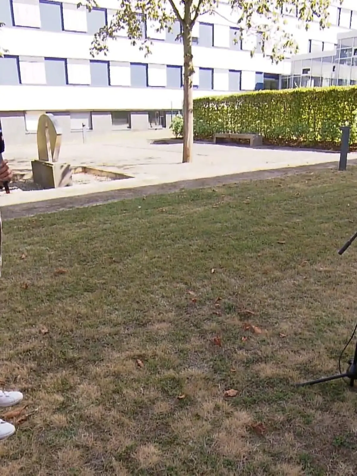 RTL WEST-Reporterin Saskia Gaebel hat mit Ina Brandes gesprochen. Unter anderem ging es ums Bauen und warum mehr Werbung für die NRW-Wissenschaft gemacht werden soll.
