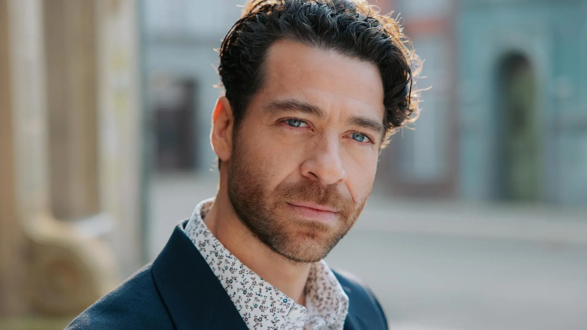 Porträt: Patrick Fernandez als "Carlos Lopez"

+++ Die Verwendung des sendungsbezogenen Materials ist nur mit dem Hinweis und Verlinkung auf RTL+ gestattet. +++