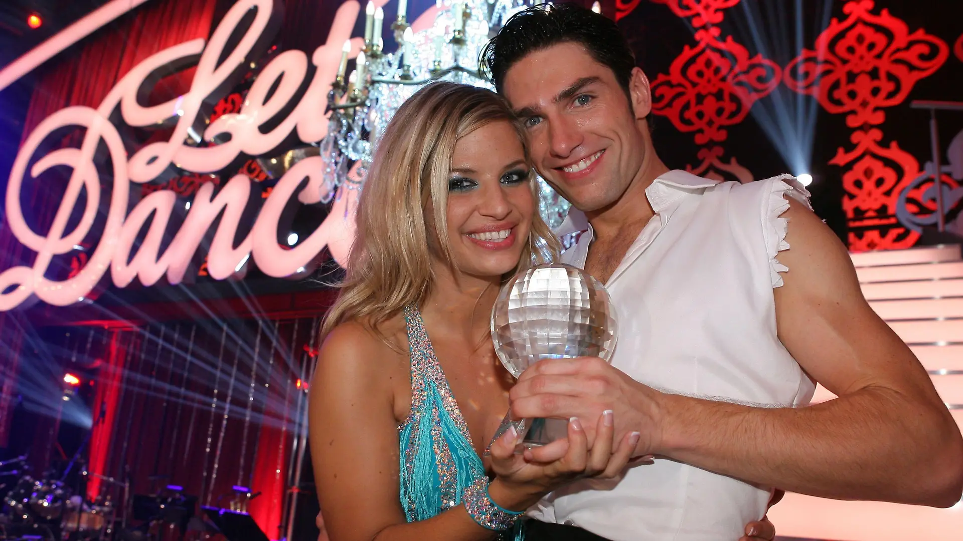 „Dancing Star” 2007 ist Susan Sideropoulos mit ihrem Tanzpartner Christian Polanc.