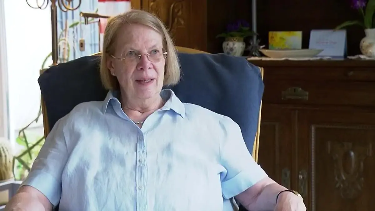 Die 70-jährige Ingrid gibt die aktive Suche nach dem Mörder ihrer Tochter auf.