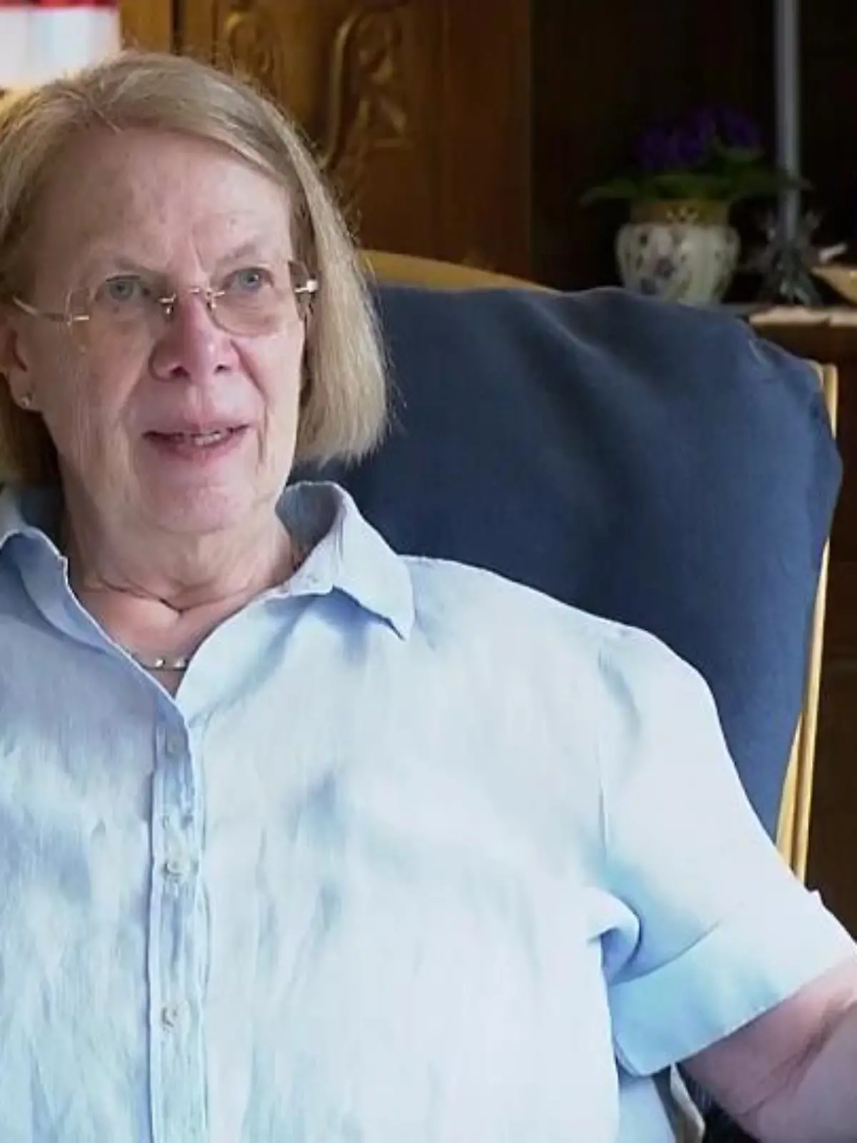 Die 70-jährige Ingrid gibt die aktive Suche nach dem Mörder ihrer Tochter auf.