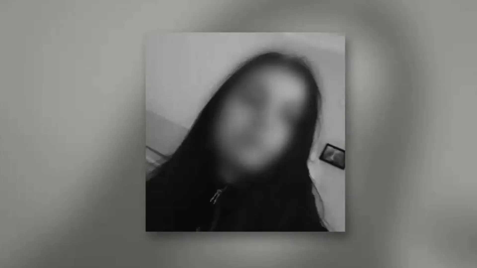Die 16-Jährige wurde in der Nähe des Flughafengeländes von Polizeikräften tot aufgefunden.