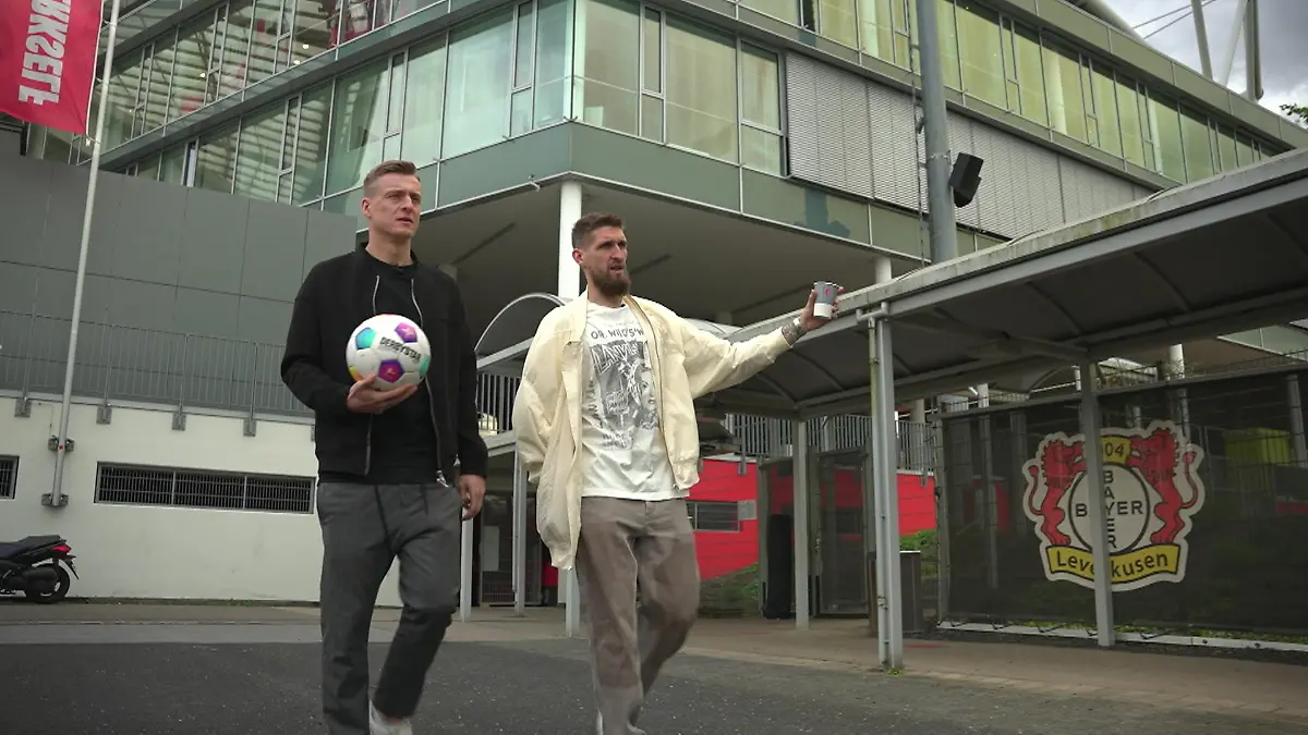 Exklusiver Roadtrip mit Leverkusen-Star Robert Andrich „Hoffe, es werden mindestens zwei Titel“
