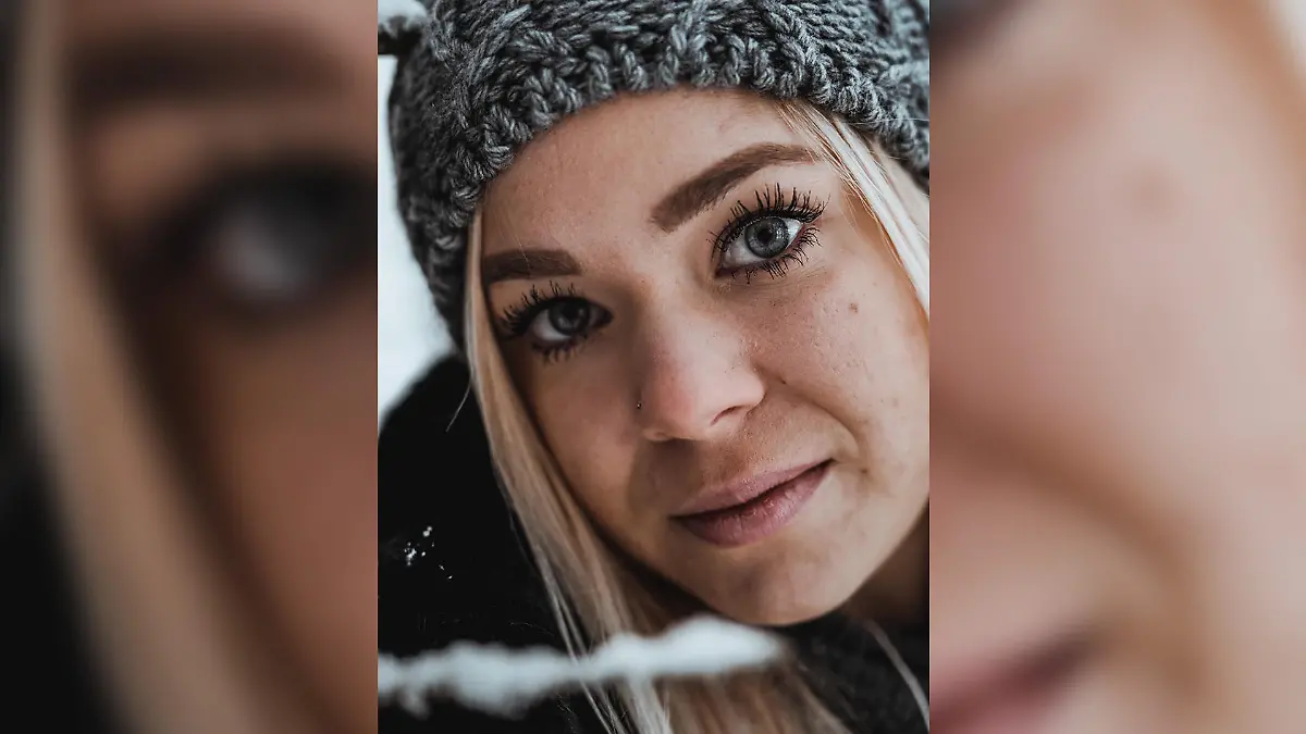 „Ich schaue über etwas hinweg, denke gar nicht darüber nach und zack ist ein Nachbild da. Dann erschrecke ich mich jedes Mal richtig", sagt Vanessa Limbach, die seit April 2021 unter visuellen Störungen leidet.