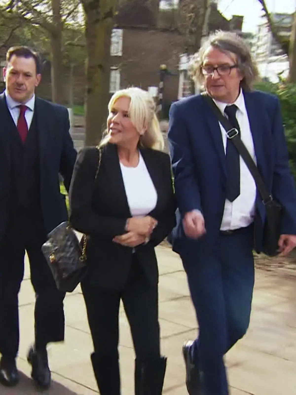 Bild zu: "Samantha Fox vor Gericht"