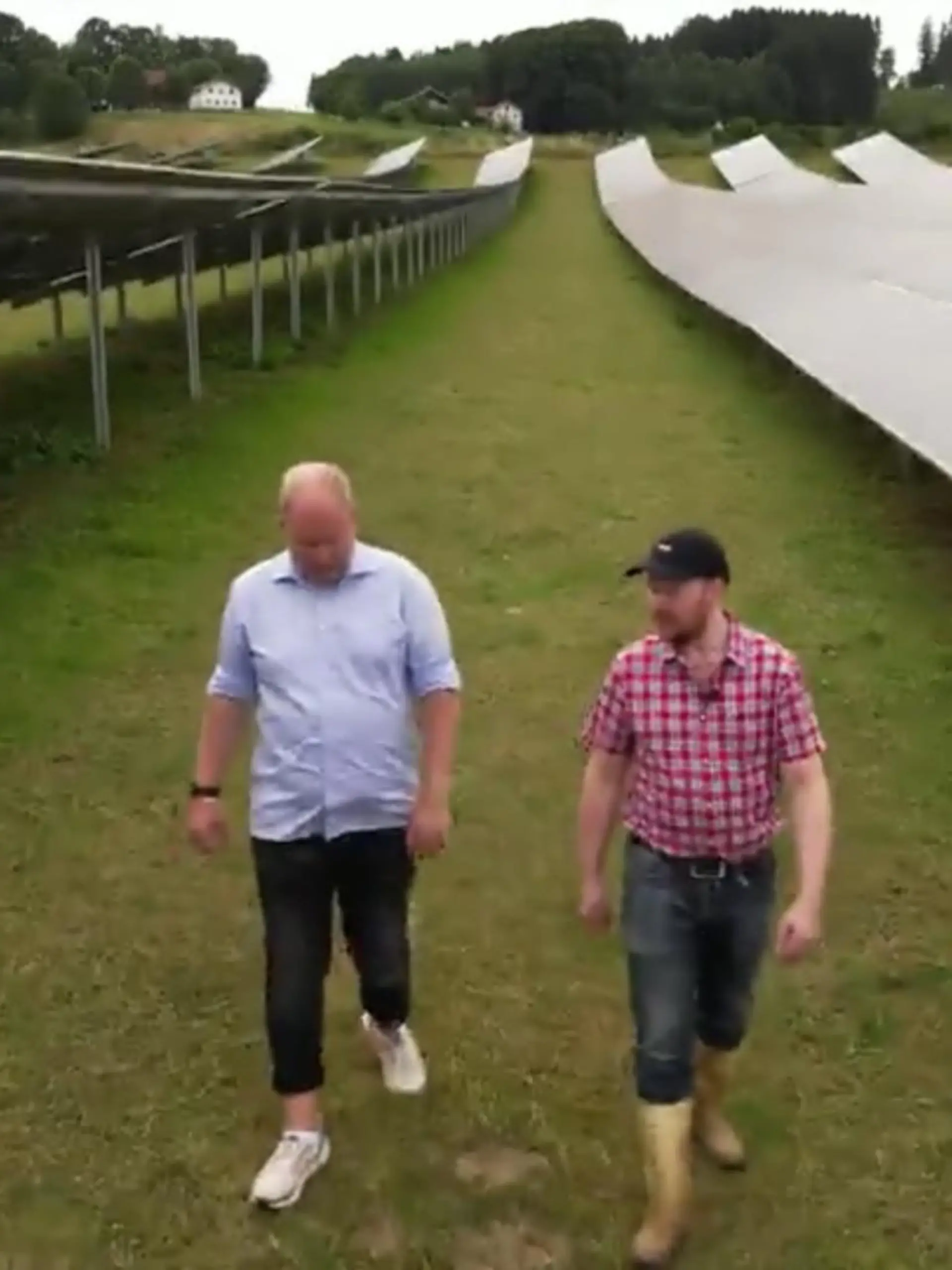 Gutes tun, Umwelt schonen und Geld sparen? Tolle Idee! Dachte sich auch dieser Metzgermeister aus Bayern. Er errichtet eine Photovoltaik-Anlage für drei Millionen Euro (!) - und wird jetzt verklagt.