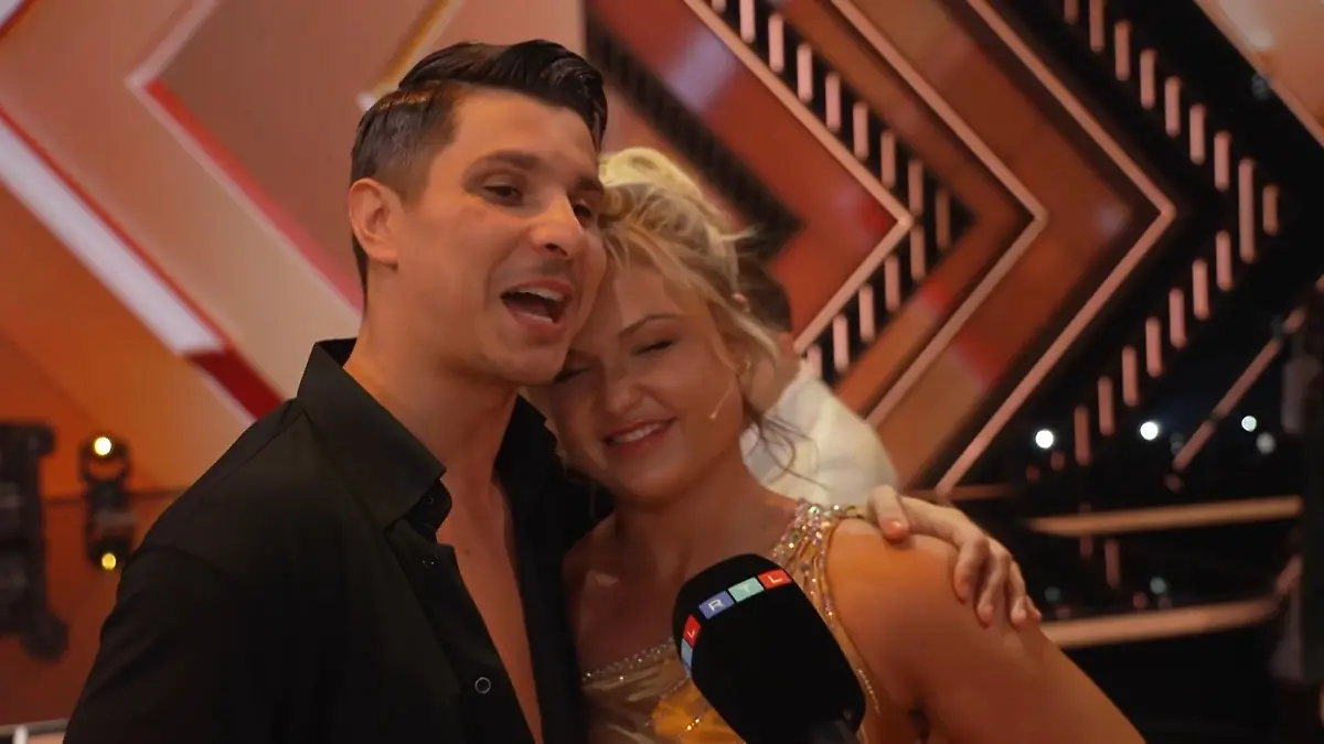 Mit dem Langsamen Walzer hat Sophia Alex stolz gemacht Let's Dance 2024: „Du warst toll!“