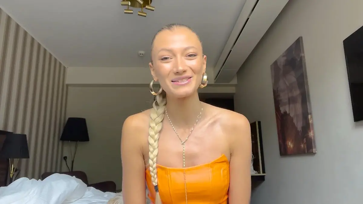Sängerin Leony sitzt neben Dieter und Pietro SIE ist die Neue in der DSDS-Jury