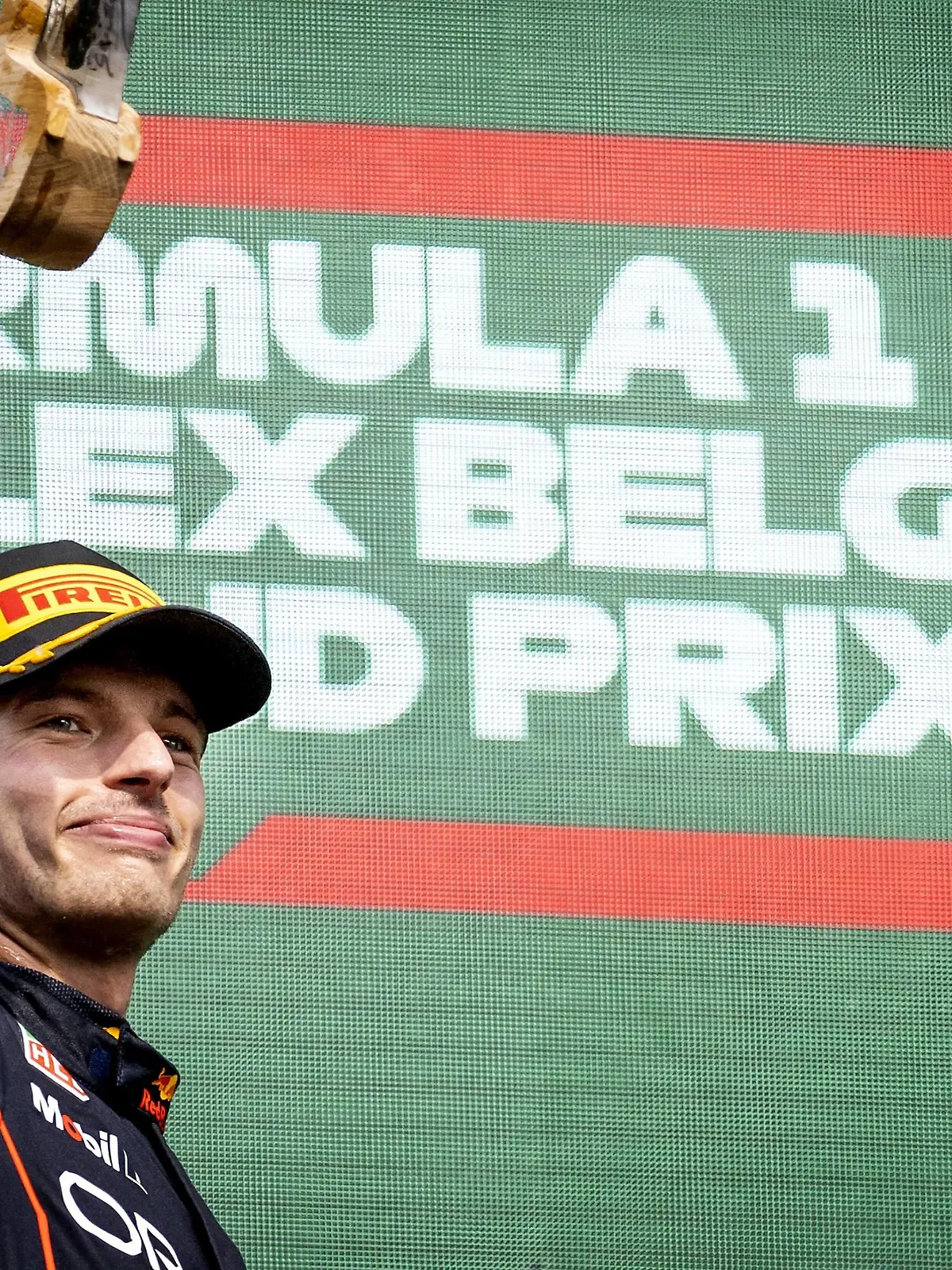  SPA - Max Verstappen celebrates his victory after the F1 Grand Prix of Belgium at the Circuit of Spa-Francorchamps on August 29, 2022 in SPA, Belgium. REMKO DE WAAL F1 Grand Prix of Belgium 2022 xVIxANPxSportx/xxANPxIVx *** SPA Max Verstappen celebrates his victory after the F1 Grand Prix of Belgium at the Circuit of Spa Francorchamps on August 29, 2022 in SPA, Belgium REMKO DE WAAL F1 Grand Prix of Belgium 2022 xVIxANPxSportx xxANPxIVx 453632956 originalFilename: 453632956.jpg