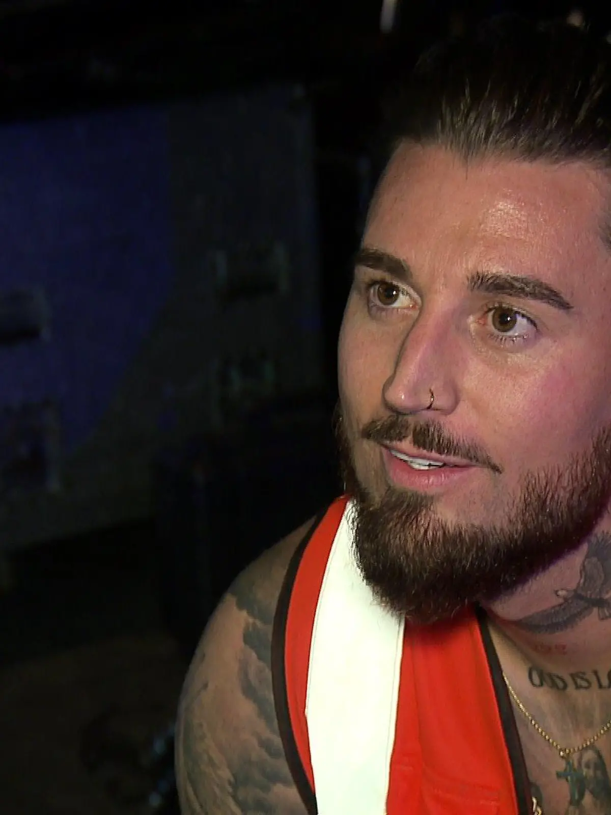 Mike Heiter stößt bei SIXXPAXX-Premiere an seine Beziehungsgrenzen.