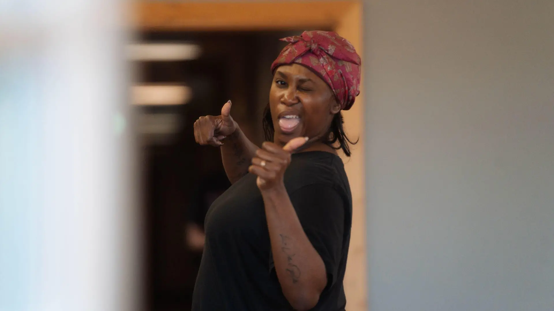 Motsi Mabuse ist beim Tanzkurs voll in ihrem Element