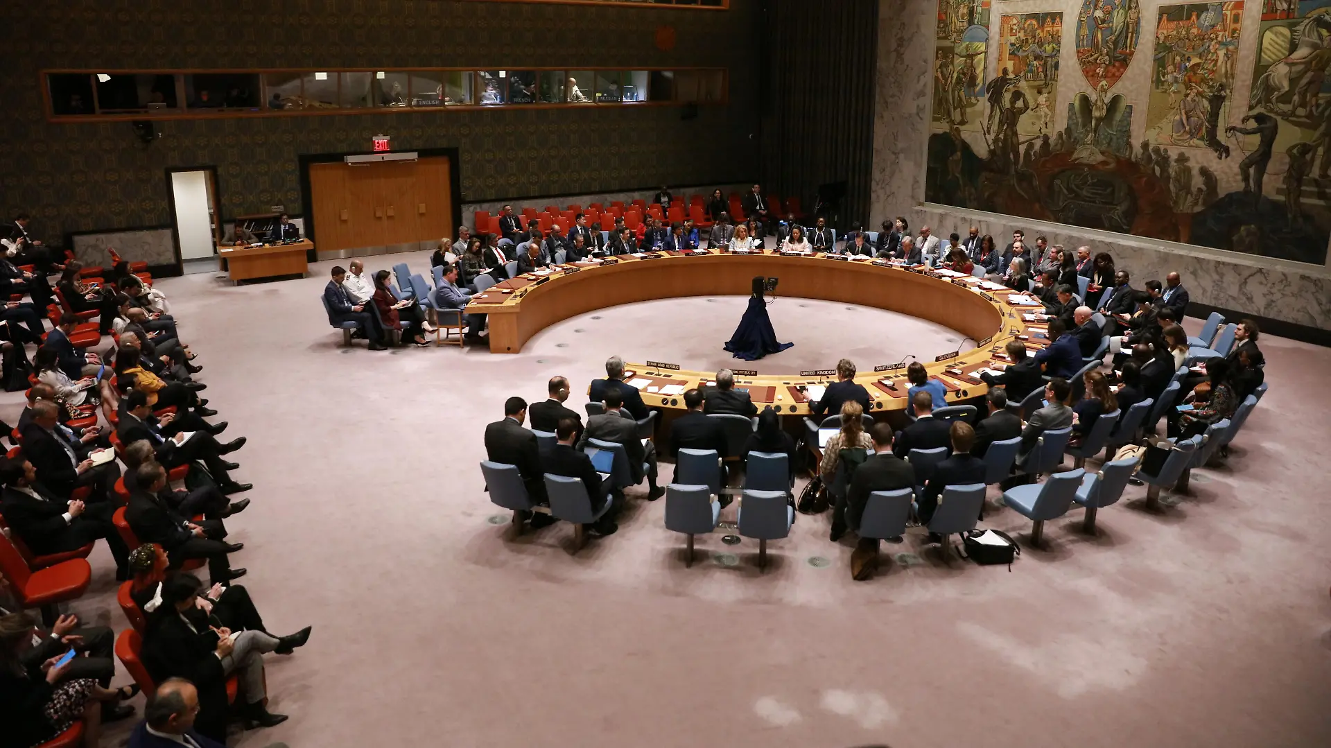 (240415) -- UNITED NATIONS, April 15, 2024 (action press/Xinhua) -- An emergency meeting of UN Security Council is held at the UN headquarters in New York, April 14, 2024. UN Secretary-General Antonio Guterres on Sunday called for maximum restraint after Iran's retaliatory attacks on Israel over the latter's deadly assault on the Iranian consulate in Syria. (action press/Xinhua/Xie E) / action press