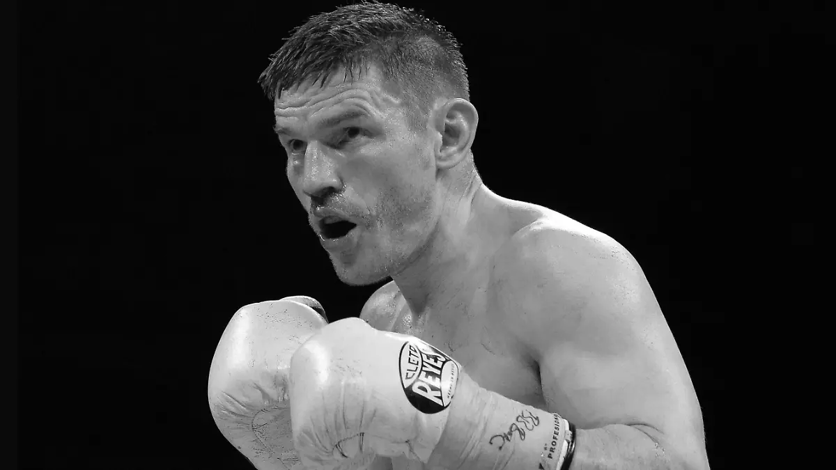 (FILE PHOTO) Former British champion Willie Limond dies aged 45 GLASGOW, SCOTLAND - MAY 28: Willie Limond during the British Super Lightweight Championship fight ahead of the WBA world super-lightweight title fight between Ricky Burns and Michele Di Rocco at The SSE Hydro on May 28, 2016 in Glasgow, Scotland. (Photo by Mark Runnacles/Getty Images)