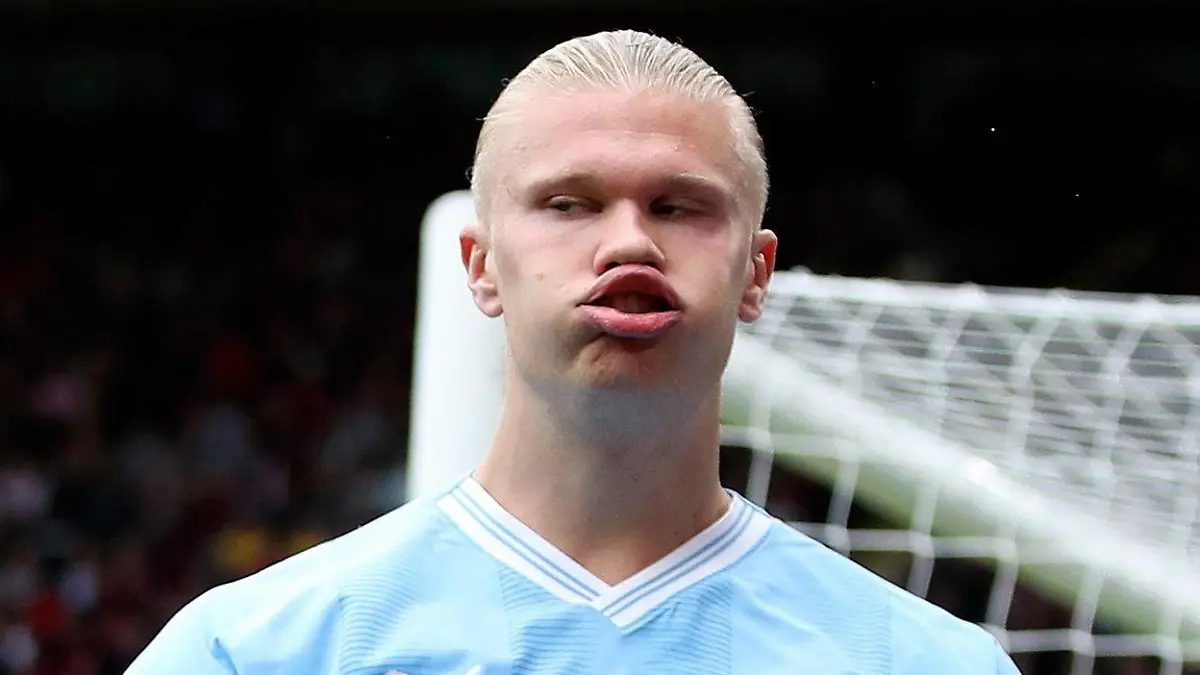 Mandatory Credit: Photo by Matt Impey/Shutterstock 14070057ak Erling Haaland of Manchester City shows his relief after scoring the opening goal of the game Sheffield United v Manchester City, Football, FA Premier League, Bramall Lane, Sheffield, UK - 27/08/2023 EDITORIAL USE ONLY No use with unauthorised audio, video, data, fixture lists outside the EU, club/league logos or live services. Online in-match use limited to 45 images 15 in extra time. No use to emulate moving images. No use in betting, games or single club/league/player publications/services. Sheffield United v Manchester City, Football, FA Premier League, Bramall Lane, Sheffield, UK - 27/08/2023 EDITORIAL USE ONLY No use with unauthorised audio, video, data, fixture lists outside the EU, club/league logos or live services. Online in-match use limited to 45 images 15 in extra time. No use to emulate moving images. No use in betting, games or PUBLICATIONxINxGERxSUIxAUTxHUNxGRExMLTxCYPxROUxBULxUAExKSAxONLY Copyright: xMattxImpey/Shutterstockx 14070057ak