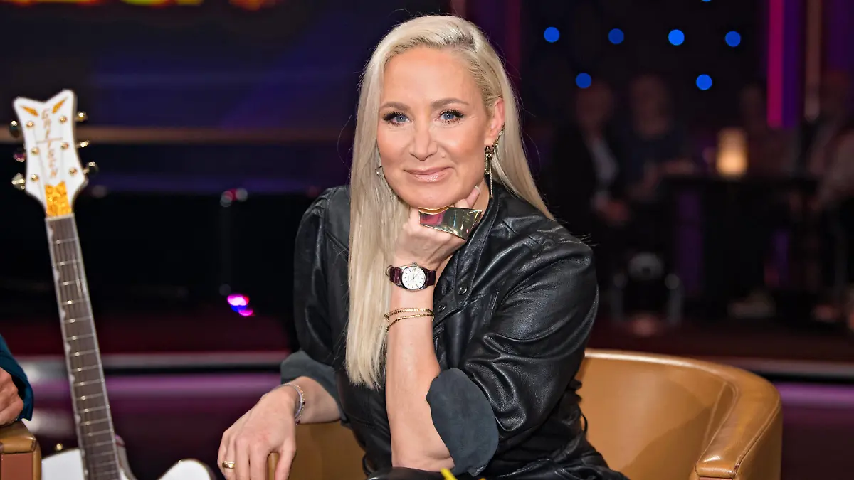 MDR - Riverboat. Schauspielerin Janine Kunze anläßlich der Aufzeichnung der MDR - Talkshow Riverboat am 15.03.2024 in der Mediacity Leipzig. 20240315ADO0064 *** MDR Riverboat actress Janine Kunze on the occasion of the recording of the MDR talk show Riverboat on 15 03 2024 at Mediacity Leipzig 20240315ADO0064