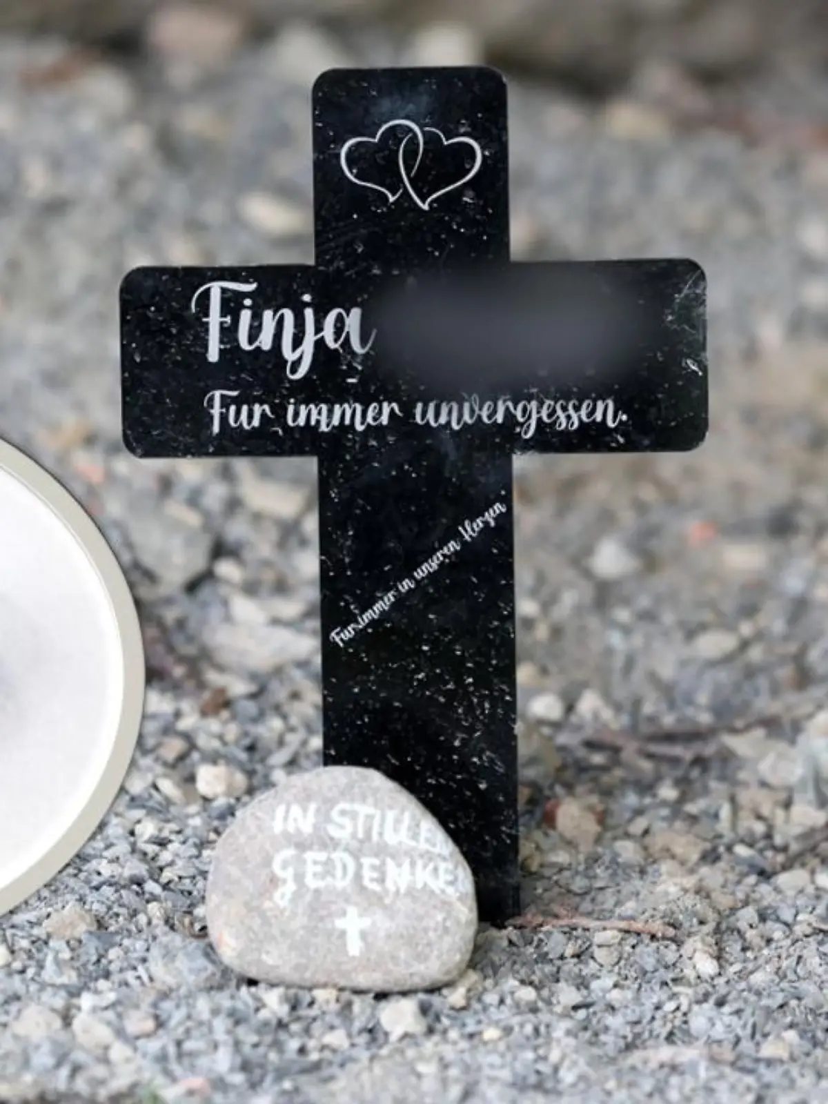 Finja starb, nachdem sie eine „Blue Punisher“-Pille schluckte.