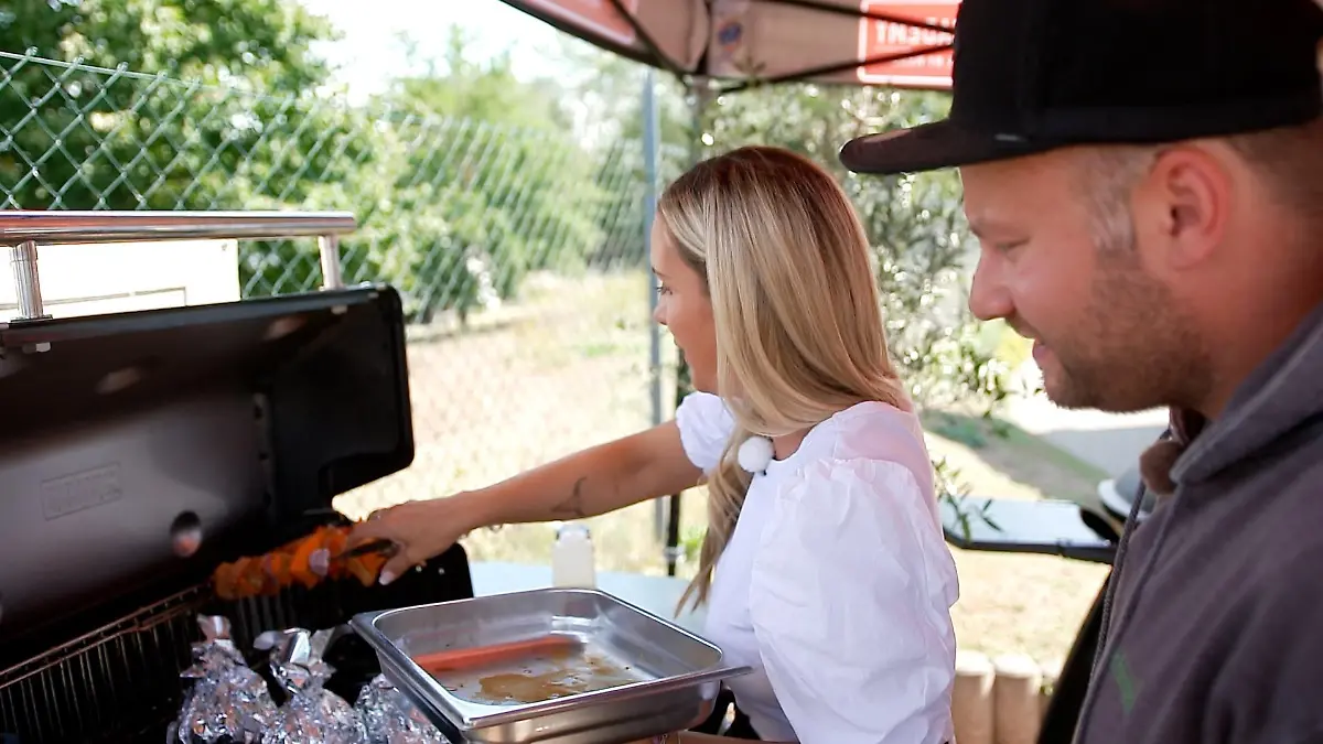 RTL-Nord Reporterin Kim kreiert leckere Herbst-Gerichte am Grill.