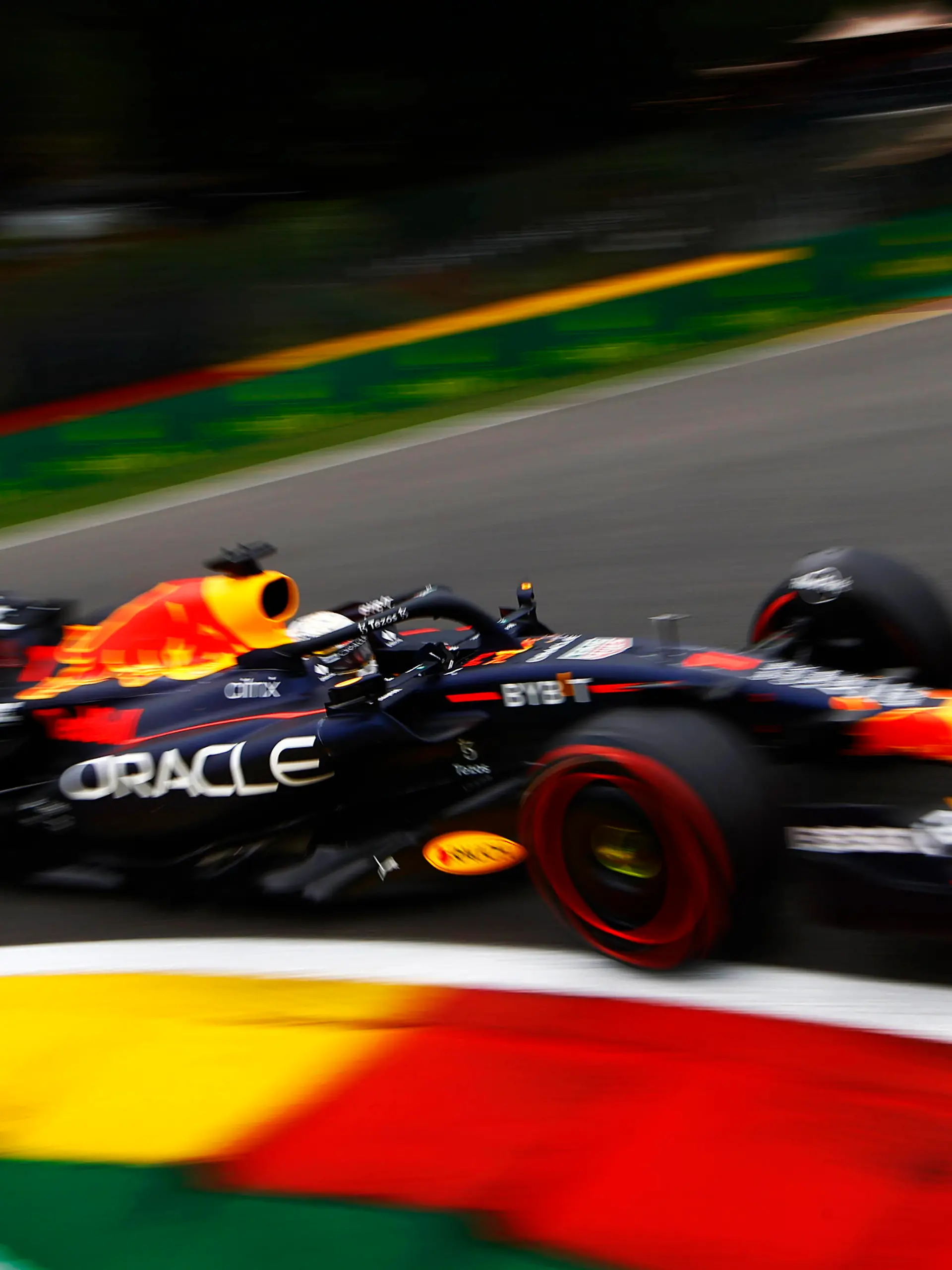  Formula 1 2022: Belgian GP CIRCUIT DE SPA FRANCORCHAMPS, BELGIUM - AUGUST 26: Max Verstappen, Red Bull Racing RB18 during the Belgian GP at Circuit de Spa Francorchamps on Friday August 26, 2022 in Spa, Belgium. Photo by Andy Hone / LAT Images Images PUBLICATIONxINxGERxSUIxAUTxHUNxONLY GP2214_071926_ONZ5551