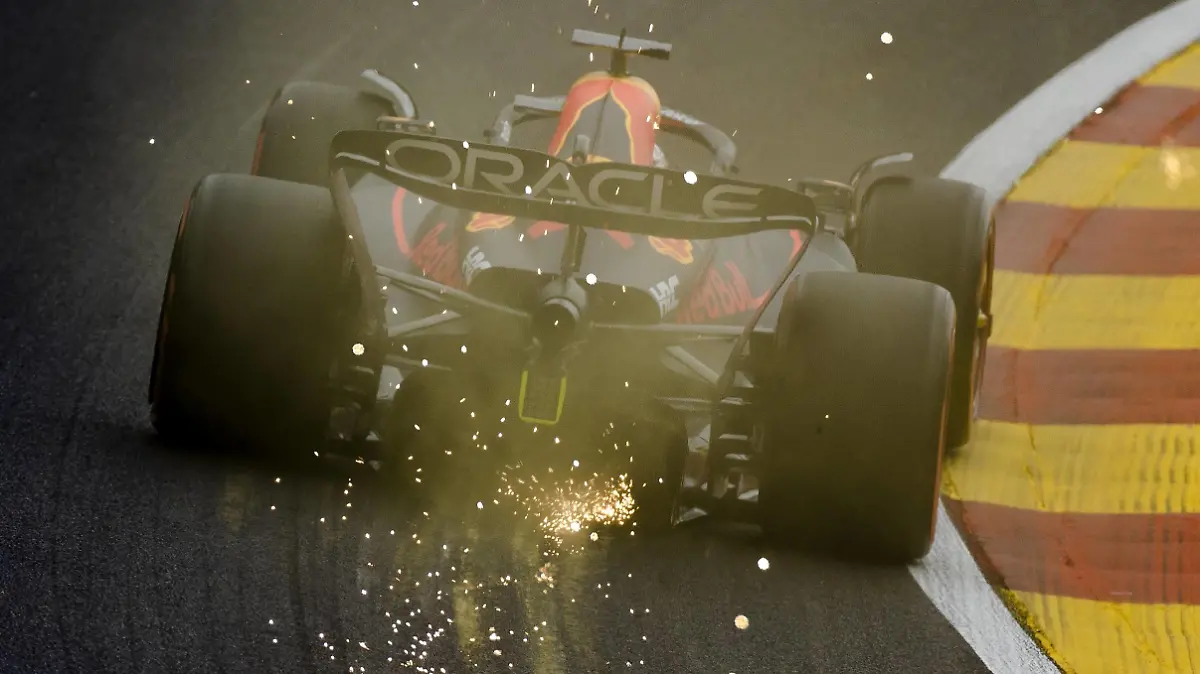 SPA - Max Verstappen 1 with the Oracle Red Bull Racing RB18 Honda during the 1st practice session ahead of the F1 Grand Prix of Belgium at the Circuit de Spa-Francorchamps on August 26, 2022 in SPA, Belgium. ANP SEM VAN DER WAL F1 Grand Prix of Belgium, Practice 1 2022 xVIxANPxSportx/xxANPxIVx *** SPA Max Verstappen 1 with the Oracle Red Bull Racing RB18 Honda during the 1st practice session ahead of the F1 Grand Prix of Belgium at the Circuit de Spa Francorchamps on August 26, 2022 in SPA, Belgium ANP SEM VAN DER WAL F1 Grand Prix of Belgium, Practice 1 2022 xVIxANPxSportx xxANPxIVx 453540079 originalFilename: 453540079.jpg