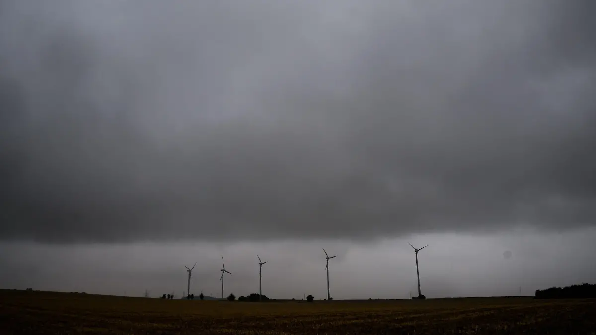 Hier liegen die Unwetter-Schwerpunkte am Freitag Nach tropischer Nacht