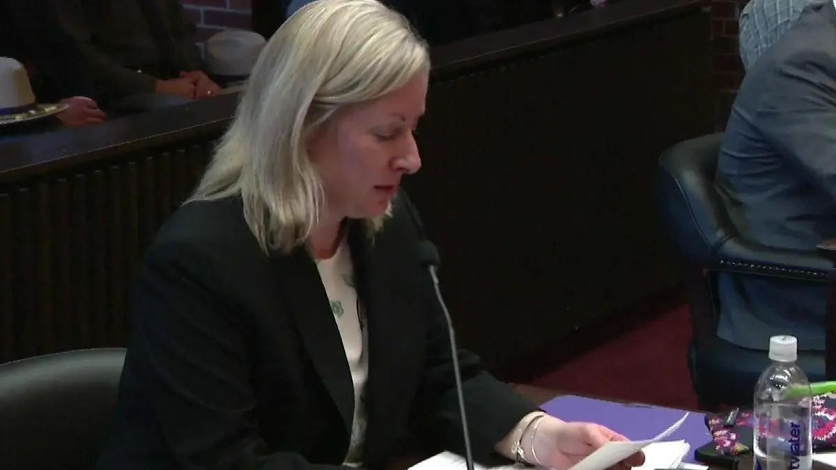 Jennifer L. Buckley