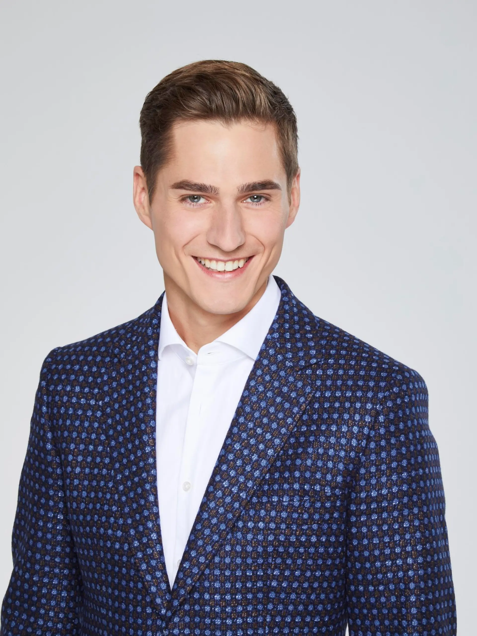Timothy Boldt

Die Verwendung des sendungsbezogenen Materials ist nur mit dem Hinweis und Verlinkung auf RTL+ gestattet.