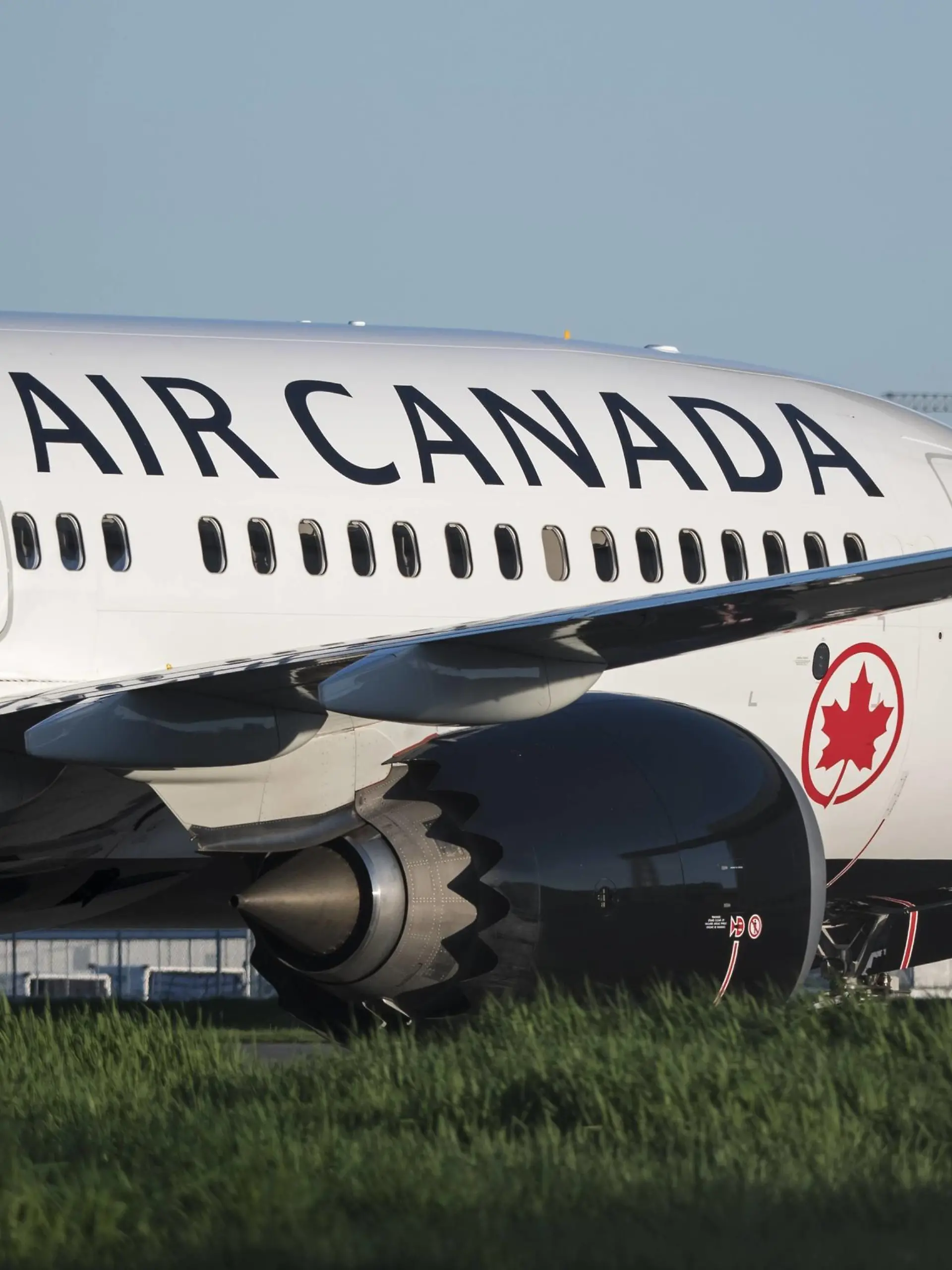 April 20, 2019 - Richmond, British Columbia, Canada - Grounded Air Canada Boeing 737 MAX 8 jetliners parked on the tarmac at Vancouver International Airport, April 20, 2019. Richmond Canada PUBLICATIONxINxGERxSUIxAUTxONLY - ZUMAs202 20190420_zap_s202_002 Copyright: xBaynexStanleyx