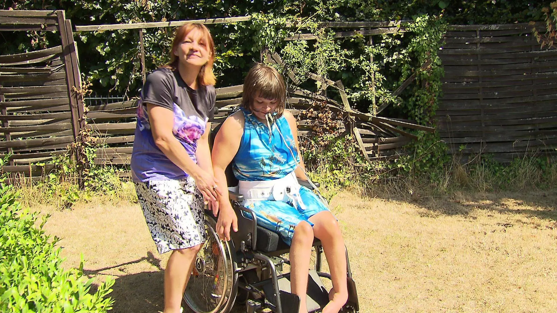 Lidia Schmidt und ihre Tochter Roxanne.