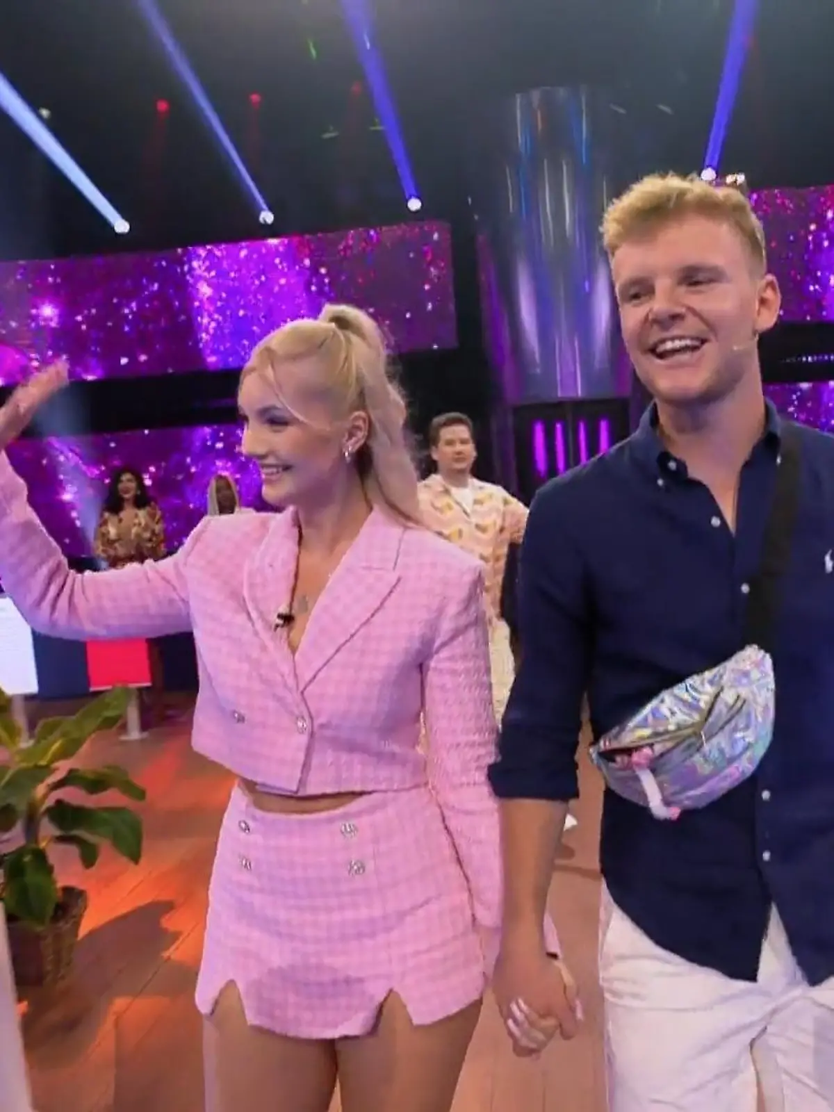 Er hatte sie von Anfang an im Auge - Vincent holt sich das Date mit Anika.