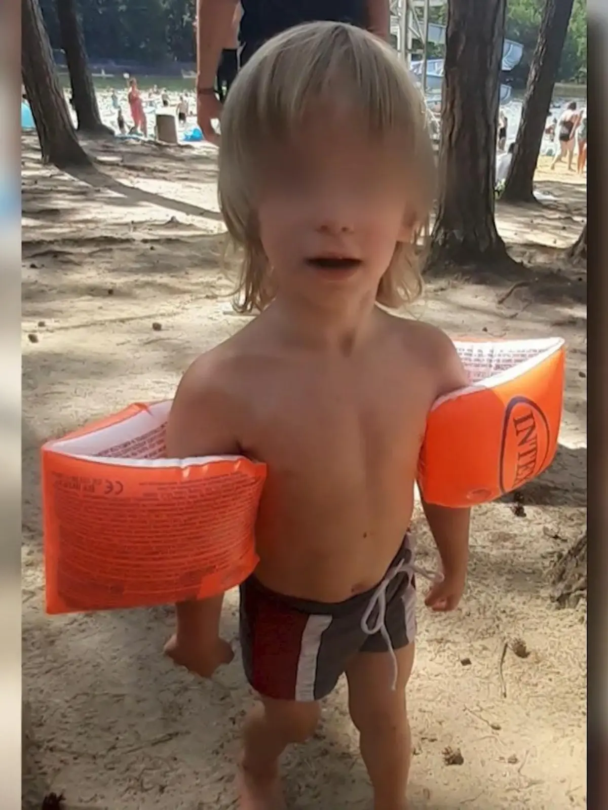 Waren zu wenig Rettungsschwimmer im Freibad? Wer hat das Kind aus den Augen verloren? Die Details zu dem tragischen Unglück erschüttern, zu den offenen Fragen muss ermittelt werden.
