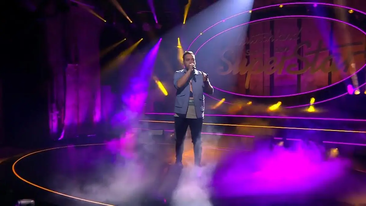 Kevin Jenewein performt seinen Finalsong "Hurricane" Zum ersten Mal im großen DSDS-Finale