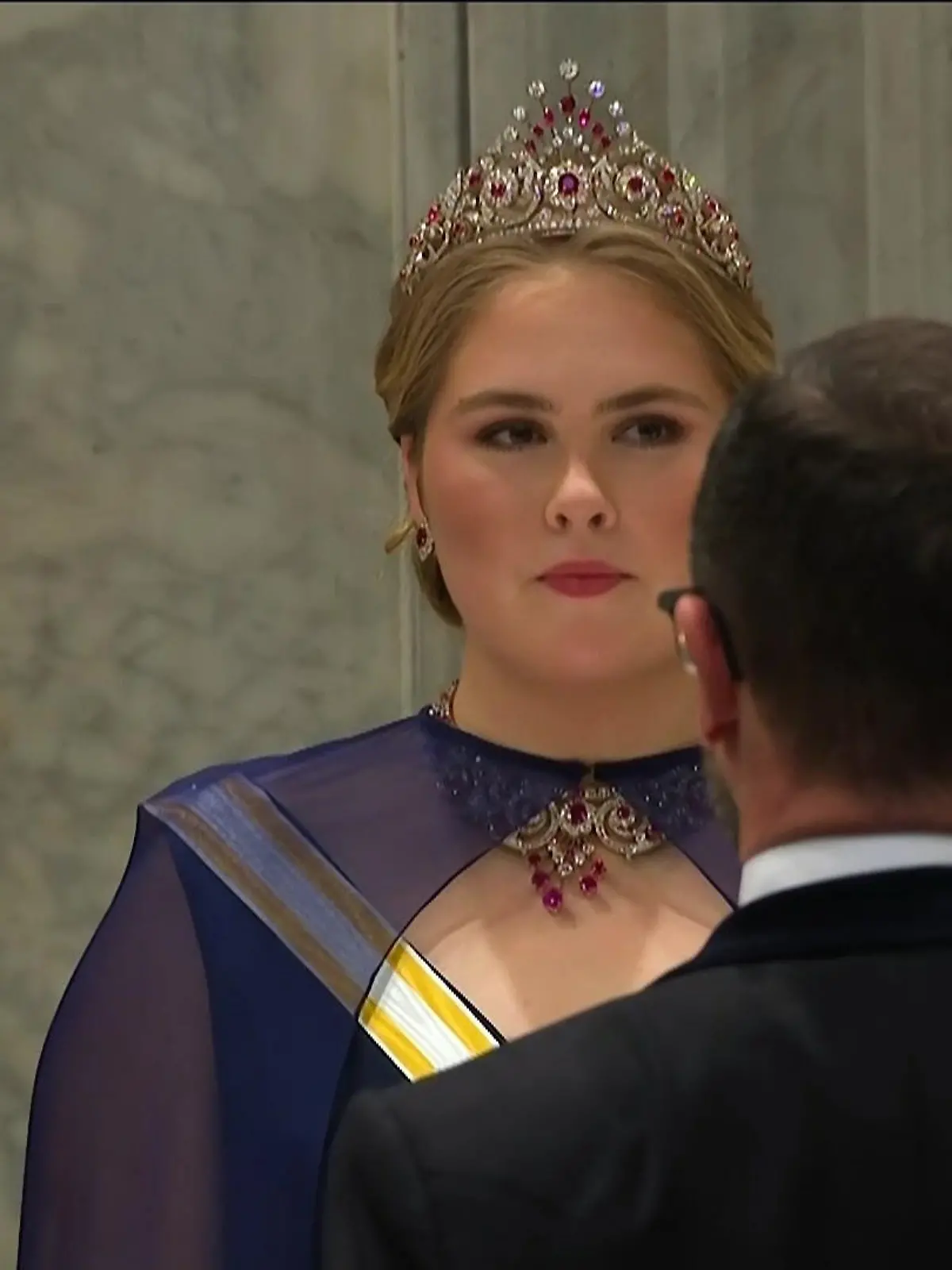 Bild zu: "Prinzessin Amalia gibt ihr grandioses Debut"