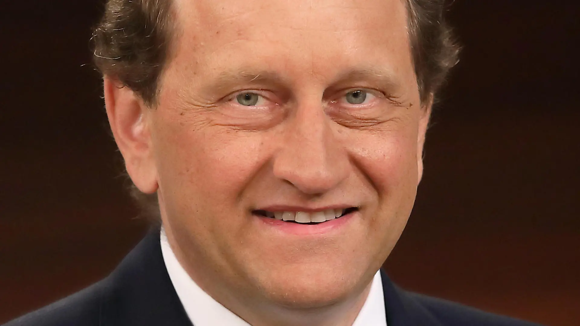 Alexander Graf Lambsdorff (Stellvertretender Fraktionsvorsitzender im Deutschen Bundestag, FDP) in der ARD-Talkshow ANNE WILL am 24.07.2022 in Berlin. 
Thema der Sendung: Weiter abhängig von Putins Gas  Wie schafft Deutschland die Energiewende?