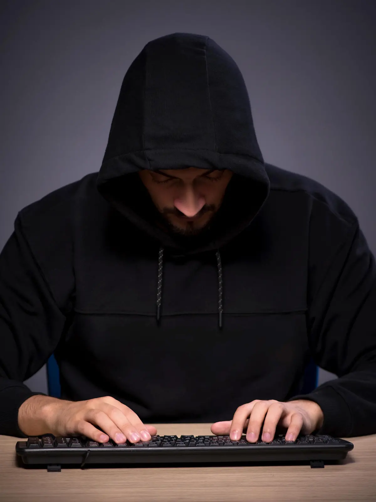 Im Jahr 2020 gab es deutschlandweit rund eintausend Verbraucher-Beschwerden über Fake-Shops. 2021 hat sich die Zahl fast verdreifacht.