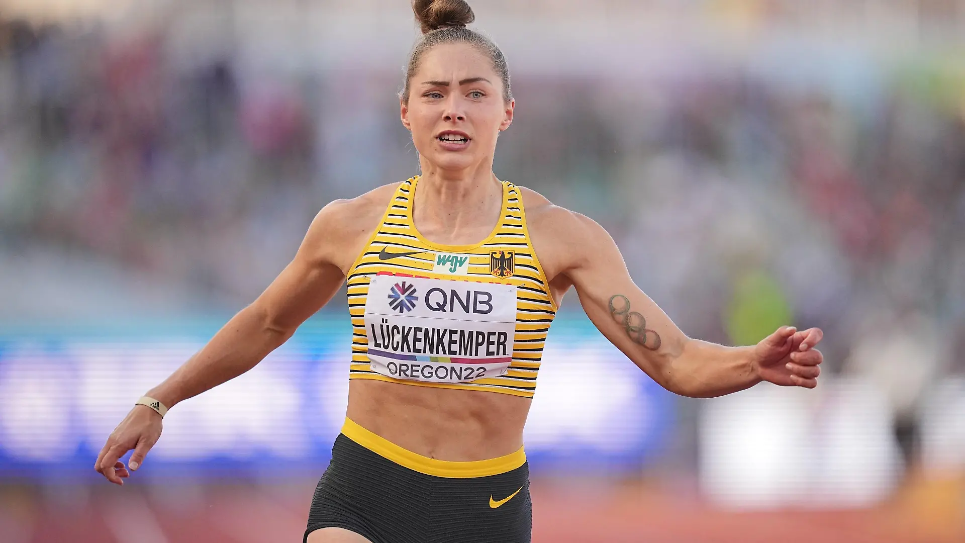 17.07.2022, USA, Eugene: Leichtathletik; Weltmeisterschaft, Gina Lückenkemper im 100 m Halbfinale. Lückenkemper ist im Halbfinale über 100 Meter ausgeschieden. Foto: Michael Kappeler/dpa +++ dpa-Bildfunk +++