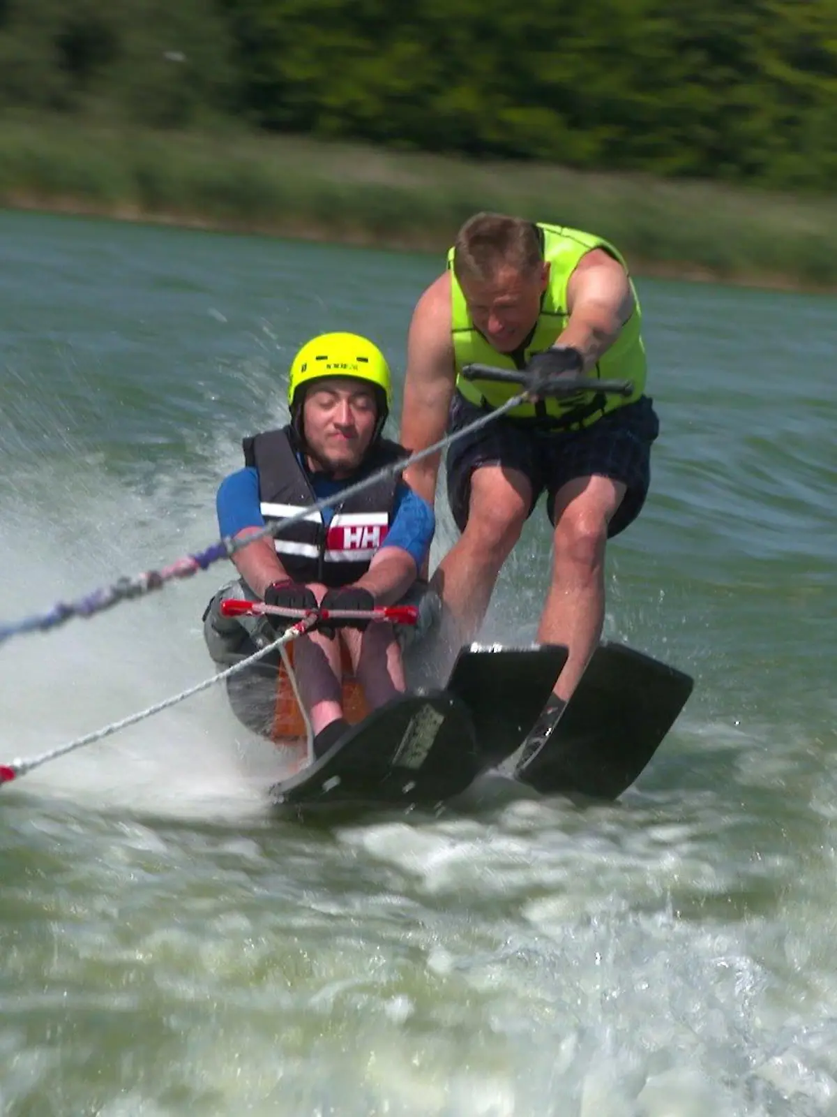Der 1. Kieler Wasserski-Club hat das Rolli-Camp ins Leben gerufen, um Menschen mit Behinderung das Erlebnis Wasser näher zu bringen.