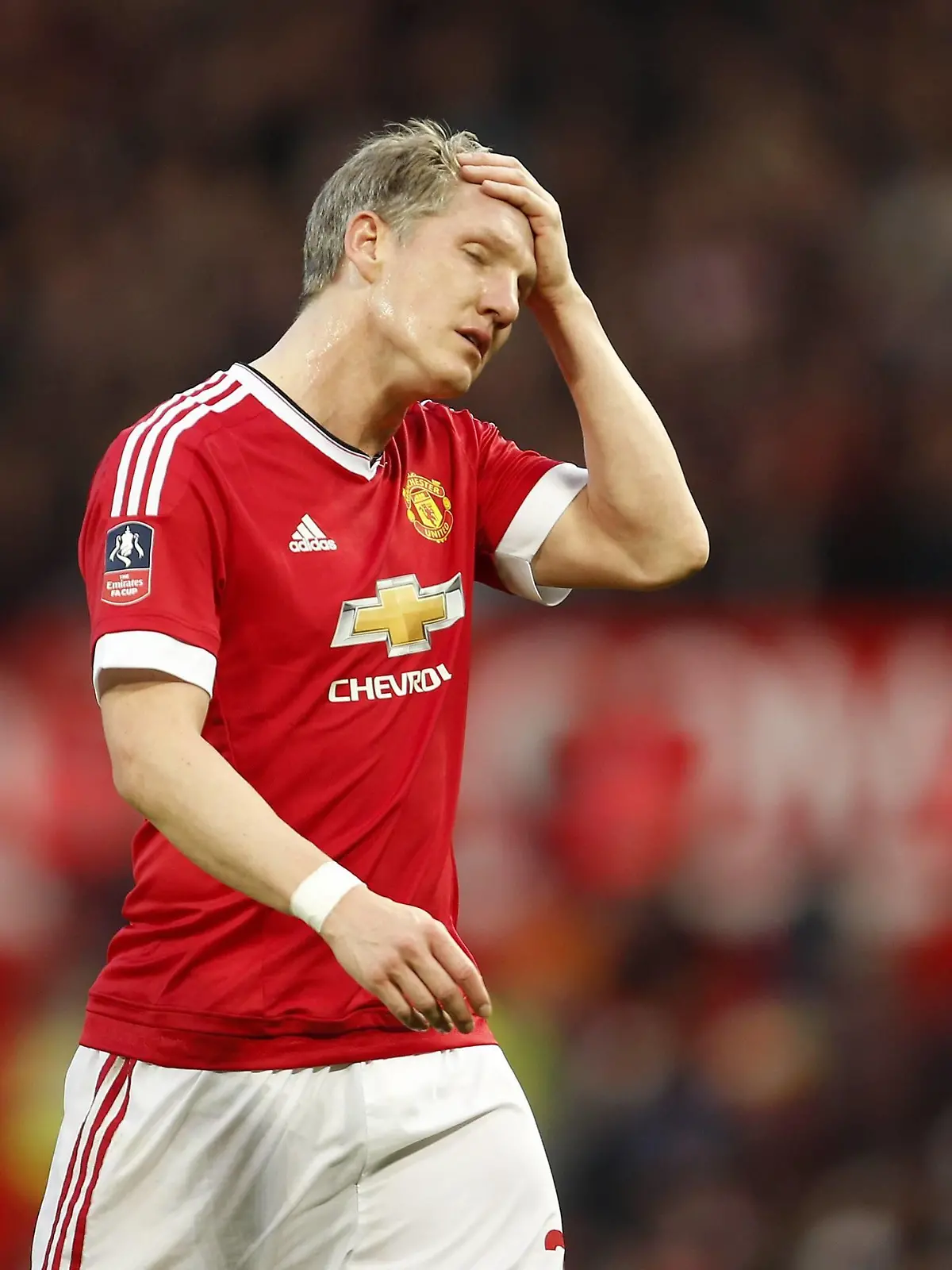 Bastian Schweinsteiger of Manchester United ManU dejected during the Emirates FA Cup match at Old Trafford. Photo credit should read: Philip Oldham/Sportimage PUBLICATIONxNOTxINxUKBastian Schweinsteiger of Manchester United ManU dejected during The Emirates FA Cup Match AT Old Trafford Photo Credit should Read Philip Oldham Sportimage PUBLICATIONxNOTxINxUK