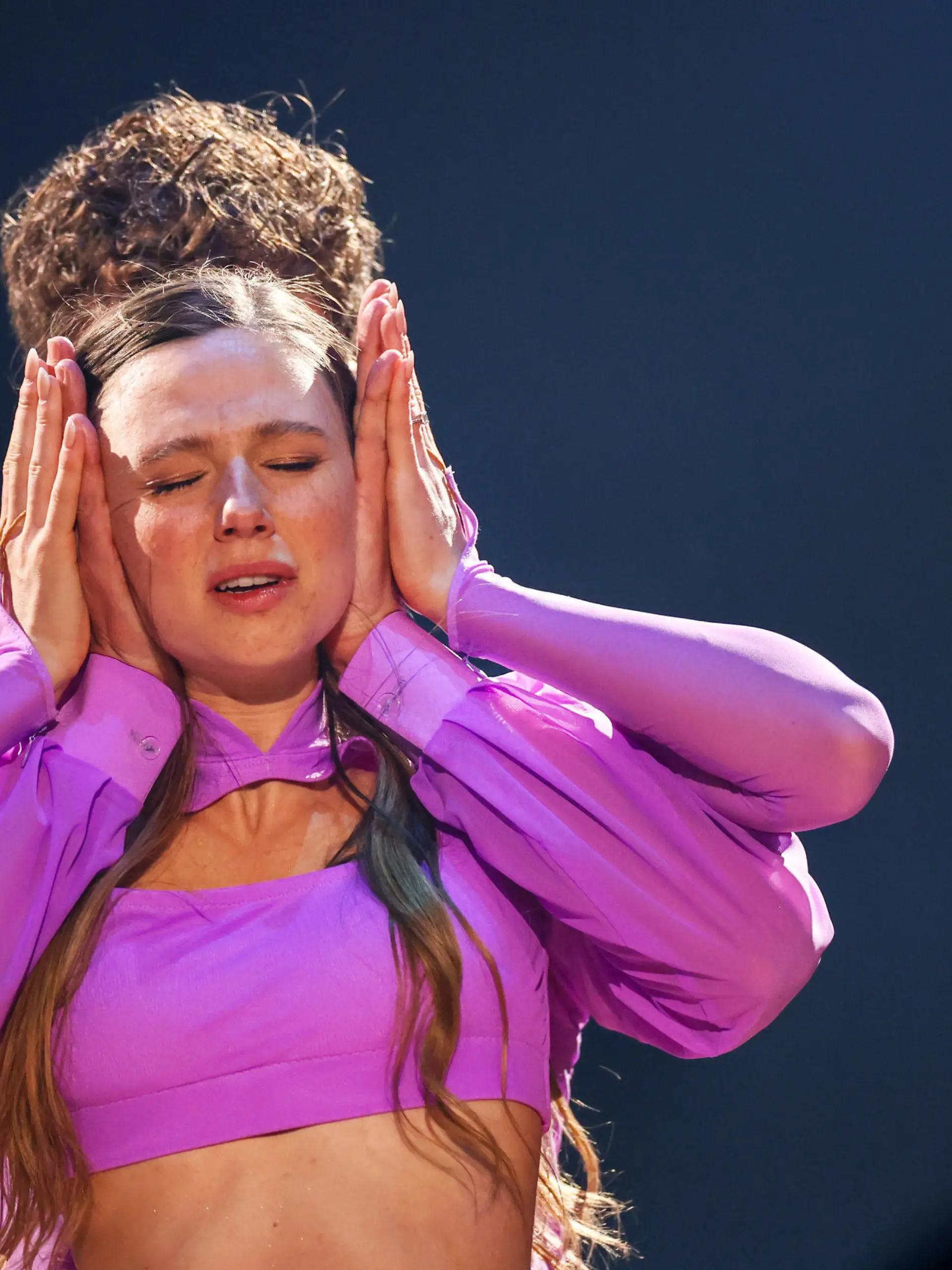 19.04.2024, Nordrhein-Westfalen, Köln: Ann-Kathrin Bendixen, Influencerin, und Valentin Lusin, Profitänzer, tanzen in der RTL-Tanzshow ·Let's Dance· im Coloneum. Foto: Rolf Vennenbernd/dpa +++ dpa-Bildfunk +++