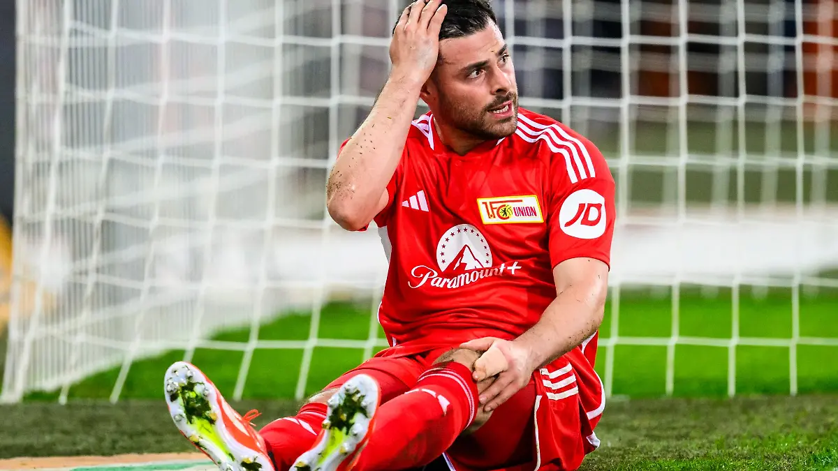 Union Berlins Kevin Volland reagiert unzufrieden.