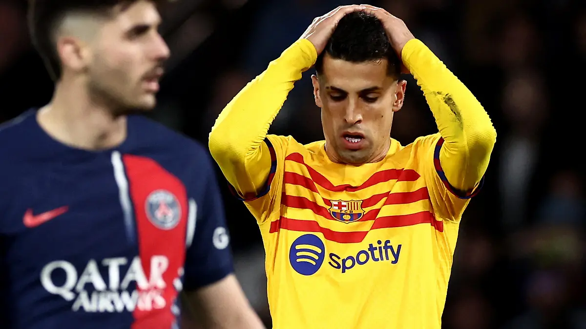 Soccer Football - Champions League - Quarter Final - First Leg - Paris St Germain v FC Barcelona - Parc des Princes, Paris, France - April 10, 2024 FC Barcelona's Joao Cancelo reacts after missing a chance to score REUTERS/Stephanie Lecocq