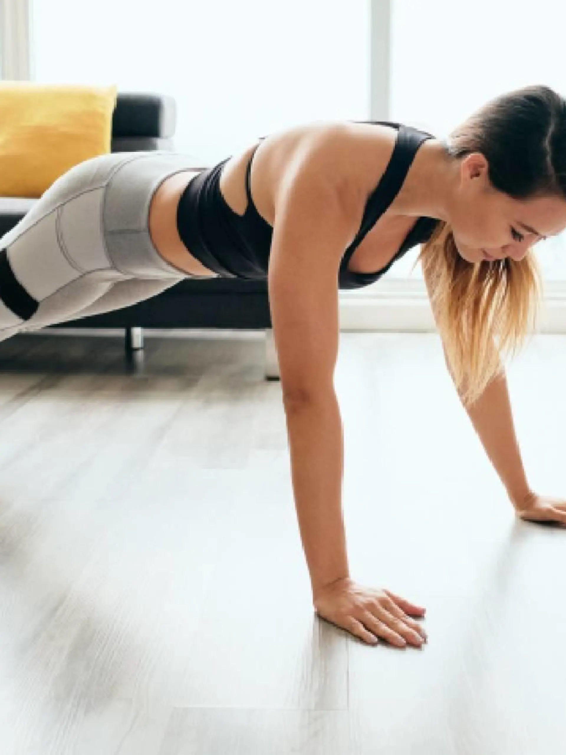 muskeltraining;liegestütz;workout;Bildverwendung nur mit Urhebervermerk: DC_2/Shotshop/picture alliance. Keine Exlusivverkäufe möglich.