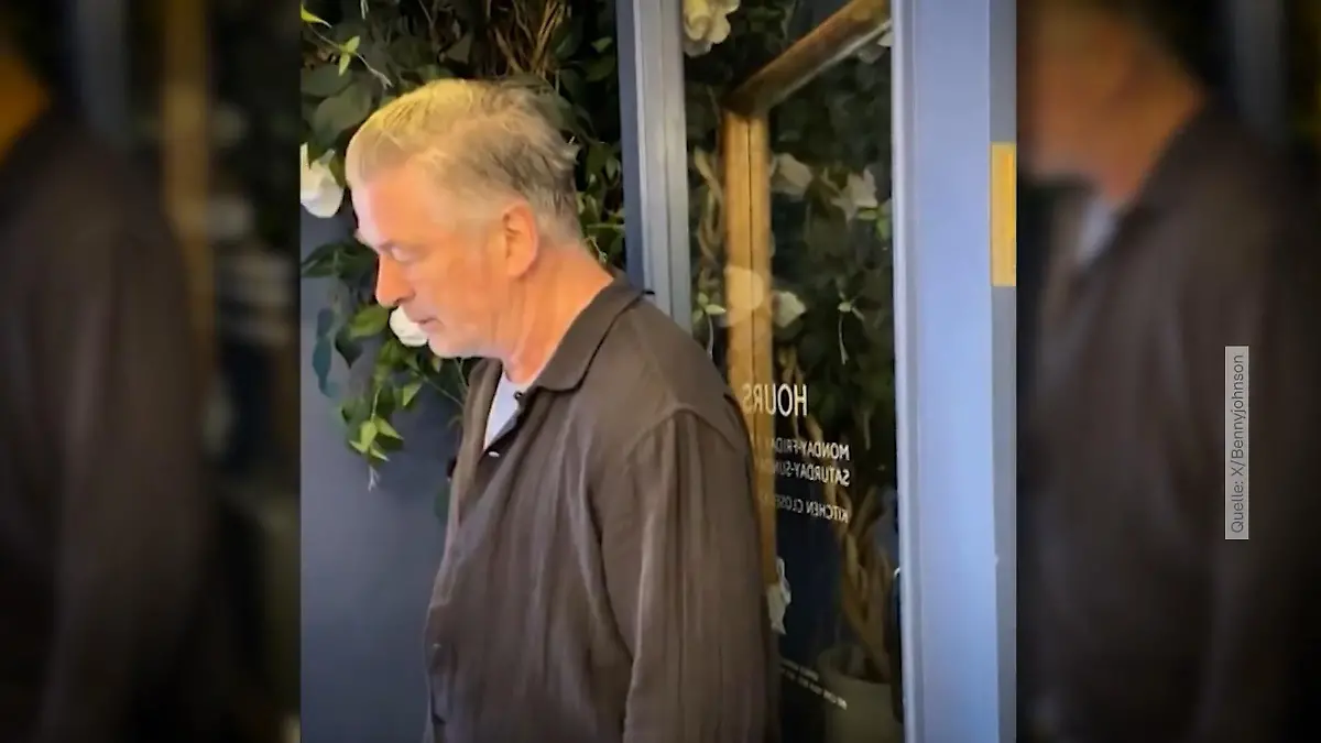 Frau provoziert Hollywood-Star – dann rastet er aus Alec Baldwin hat kurze Zündschnur
