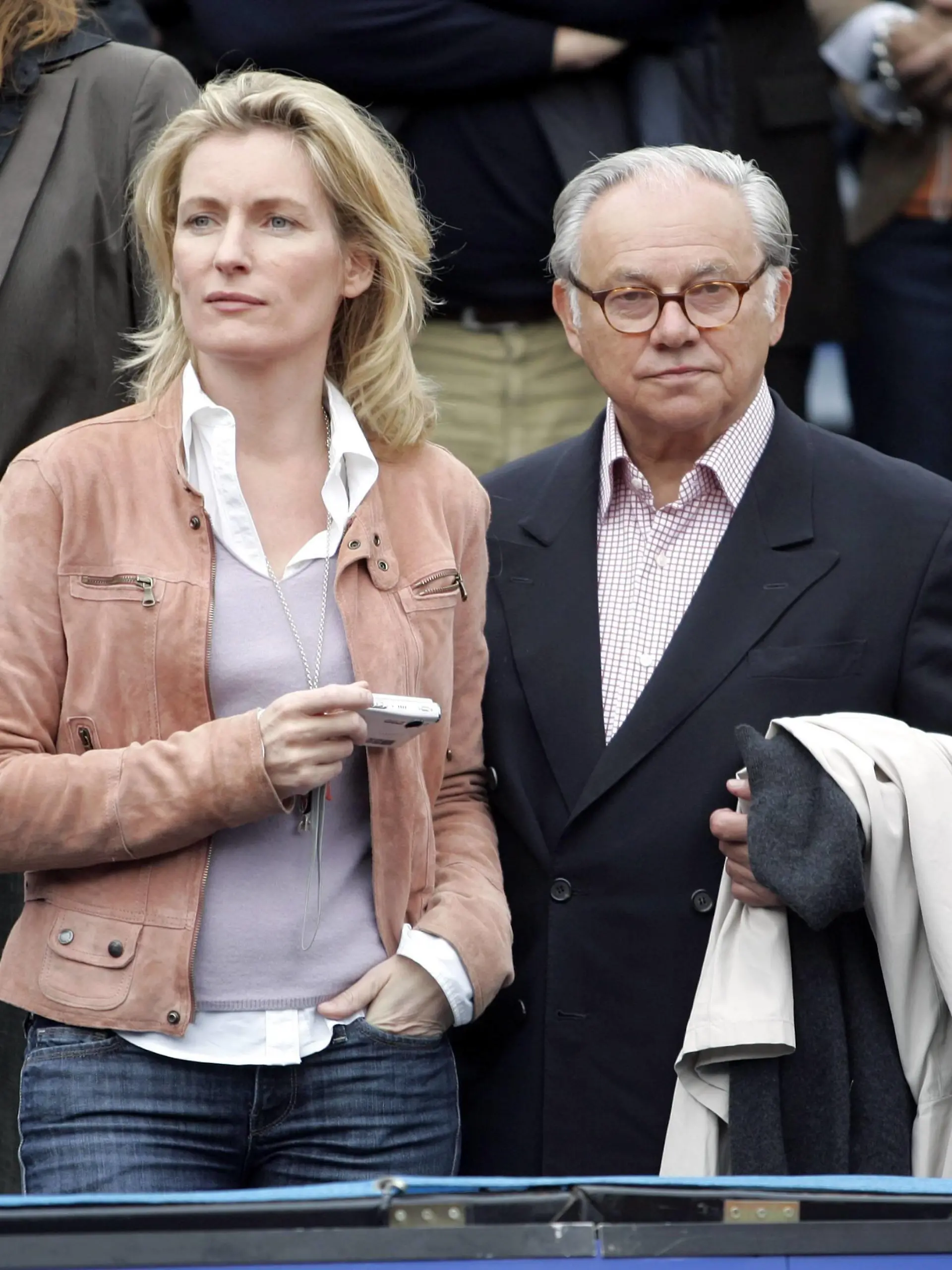 Schauspielerin Maria Furtwängler und Ehemann Hubert Burda (GER/Vorstandsvorsitzender Hubert Burda Media GmbH & Co. KG) anlässlich eines Tennisspiels in München
Actress Mary Furtwängler and Husband Hubert Burda ger CEO Hubert Burda Media GmbH & Co KG during a Tennis game in Munich