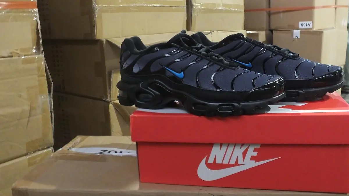 gefälschte Schuhe von Nike