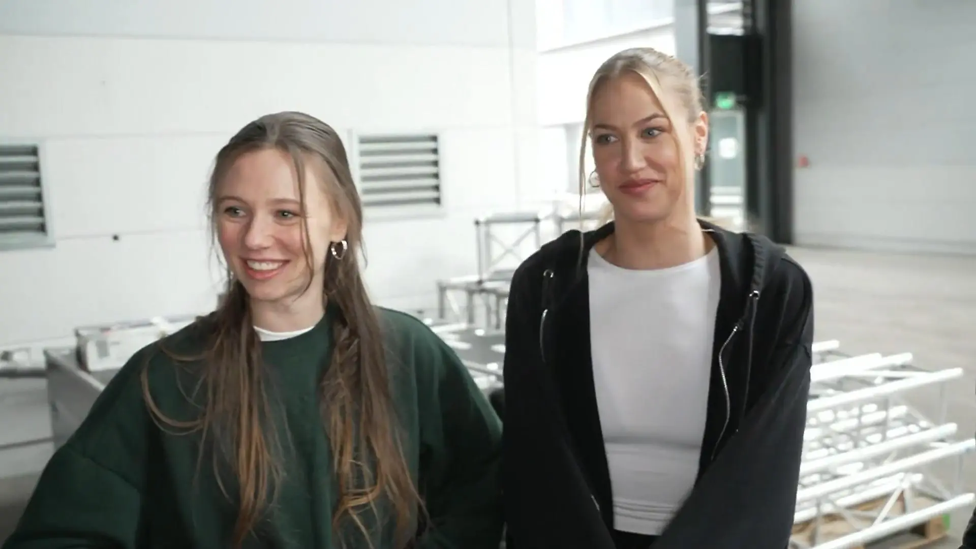 Ann-Kathrin Bendixen und Lulu im großen Llambi-Quiz - welche Fragen über den "Let's Dance"-Juroren können sie richtig beantworten - und welche nicht?