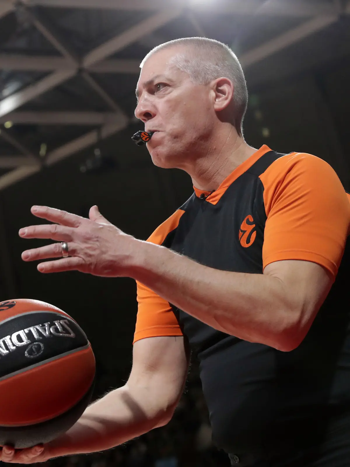 Referee Crew Chief Matej Boltauzer FC Bayern München vs Partizan Mozzart Bet Belgrad Euroleague Basketball Saison 2022/23 Spieltag 24 9.2.2023 Audi Dome Muenchen Copyright by : sampics Photographie